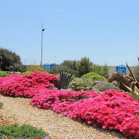 Waterfront Salenthouse Feriehus *